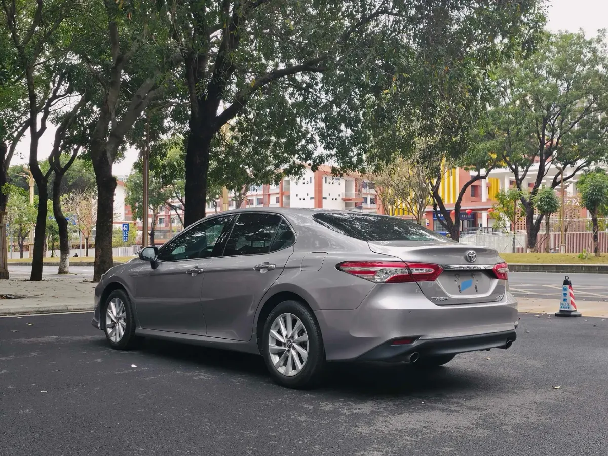 2021 Toyota Camry 2.0L 178HP L4 CVT,autocango,china used car exporter,china ev exporter,chinese used car exporter,chinese used ev exporter