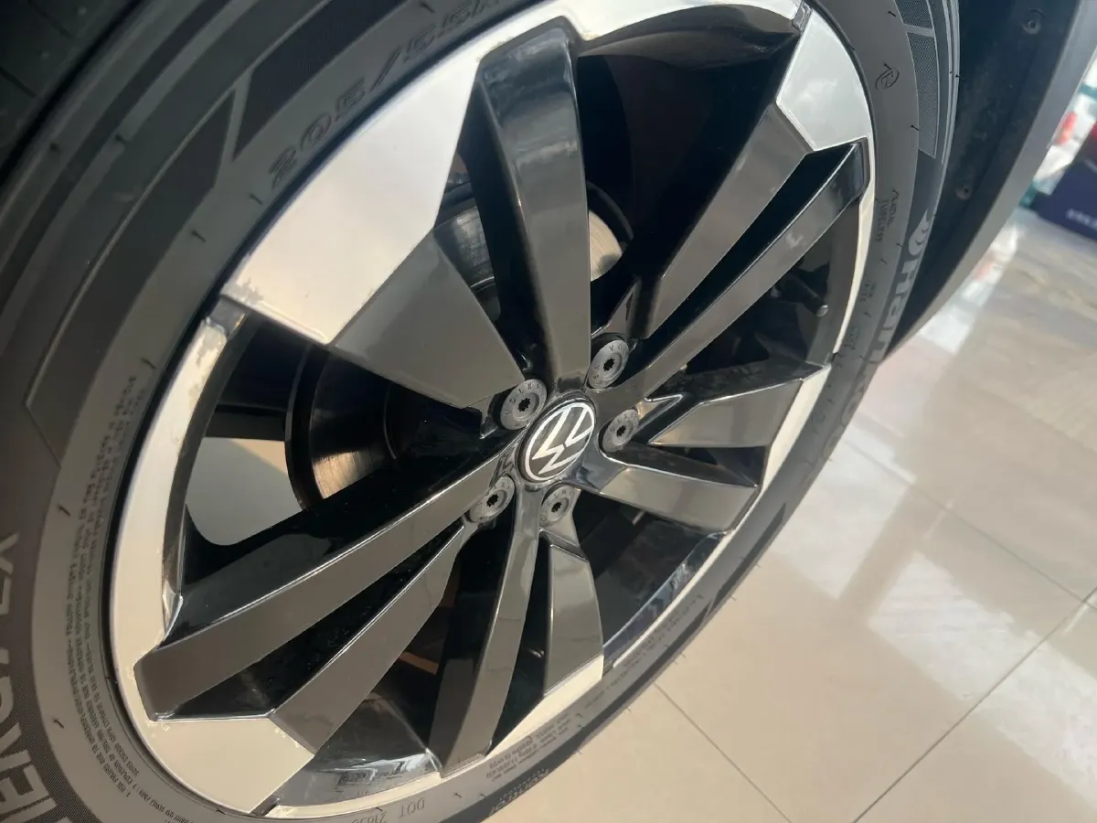 2020 Volkswagen Tacqua 1.5L 113HP L4 6AT,autocango,china used car exporter,china ev exporter,chinese used car exporter,chinese used ev exporter