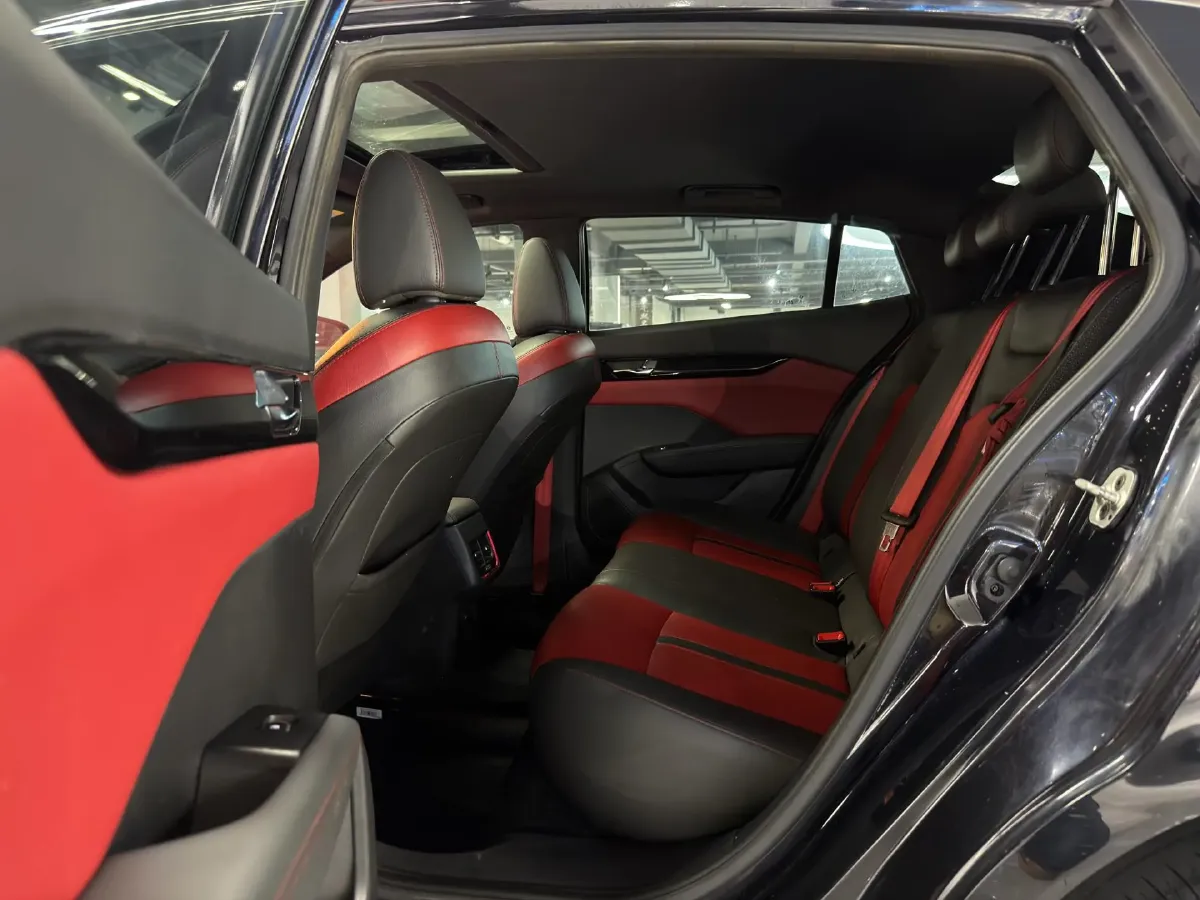 2021 DongFeng Aeolus YiXuan 1.5T 150HP L4 6DCT,autocango,china used car exporter,china ev exporter,chinese used car exporter,chinese used ev exporter