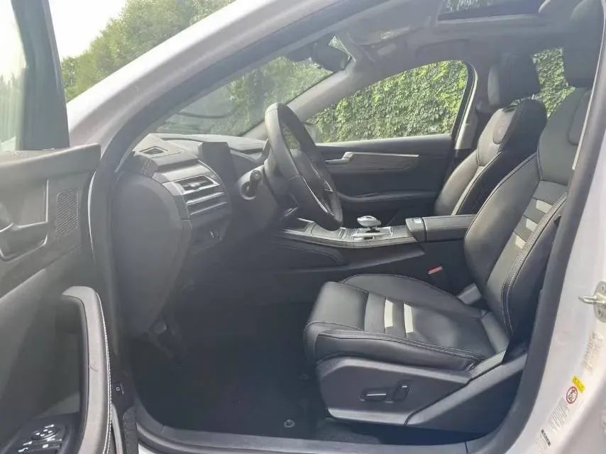 2019 Buick GL6 1.3T 163HP L3 6AT,autocango,china used car exporter,china ev exporter,chinese used car exporter,chinese used ev exporter