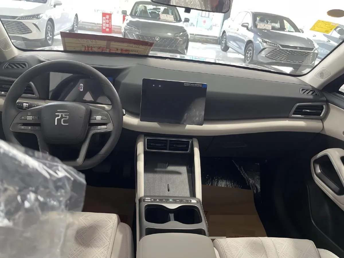 2025 BYD YuanUP BEV,autocango,china used car exporter,china ev exporter,chinese used car exporter,chinese used ev exporter