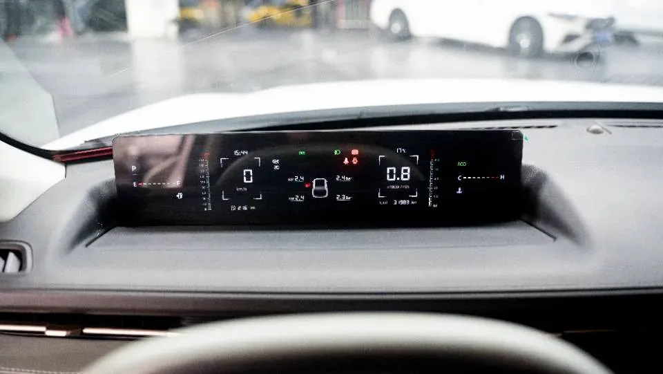 2023 ChangAn Oshan Z6 1.5T 188HP L4 7DCT,autocango,china used car exporter,china ev exporter,chinese used car exporter,chinese used ev exporter