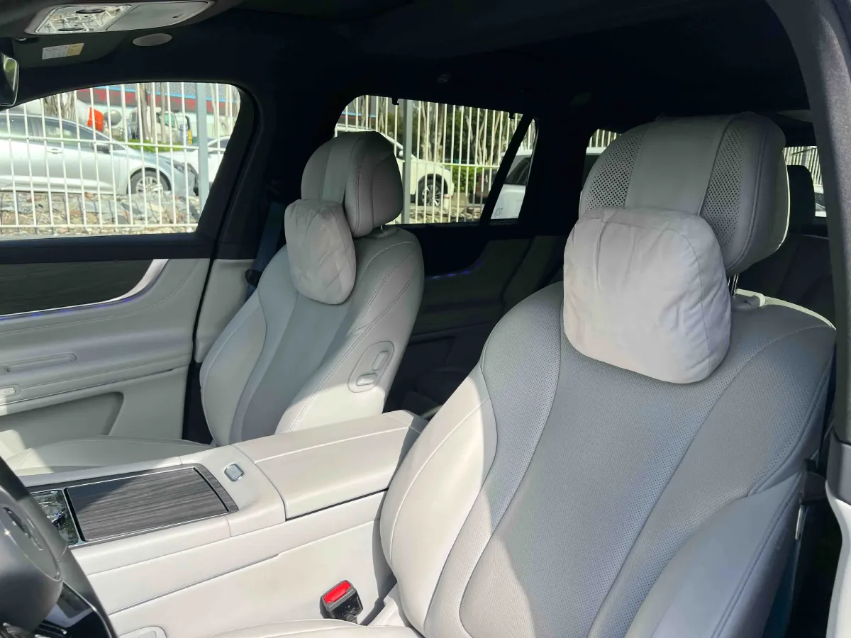 2024 AITO AITO M9 1.5T 152HP L4 REEV 42KWH,autocango,china used car exporter,china ev exporter,chinese used car exporter,chinese used ev exporter