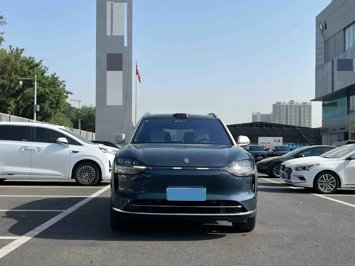 2024 AITO AITO M9 1.5T 152HP L4 REEV 42KWH,autocango,china used car exporter,china ev exporter,chinese used car exporter,chinese used ev exporter