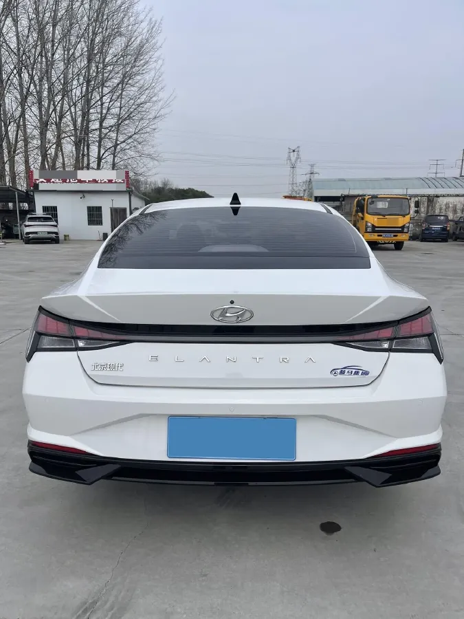 2021 Hyundai Elantra 1.5L 115HP L4 CVT,autocango,china used car exporter,china ev exporter,chinese used car exporter,chinese used ev exporter