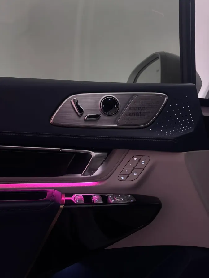 2023 Buick Century 2.0T 237HP L4 9AT,autocango,china used car exporter,china ev exporter,chinese used car exporter,chinese used ev exporter