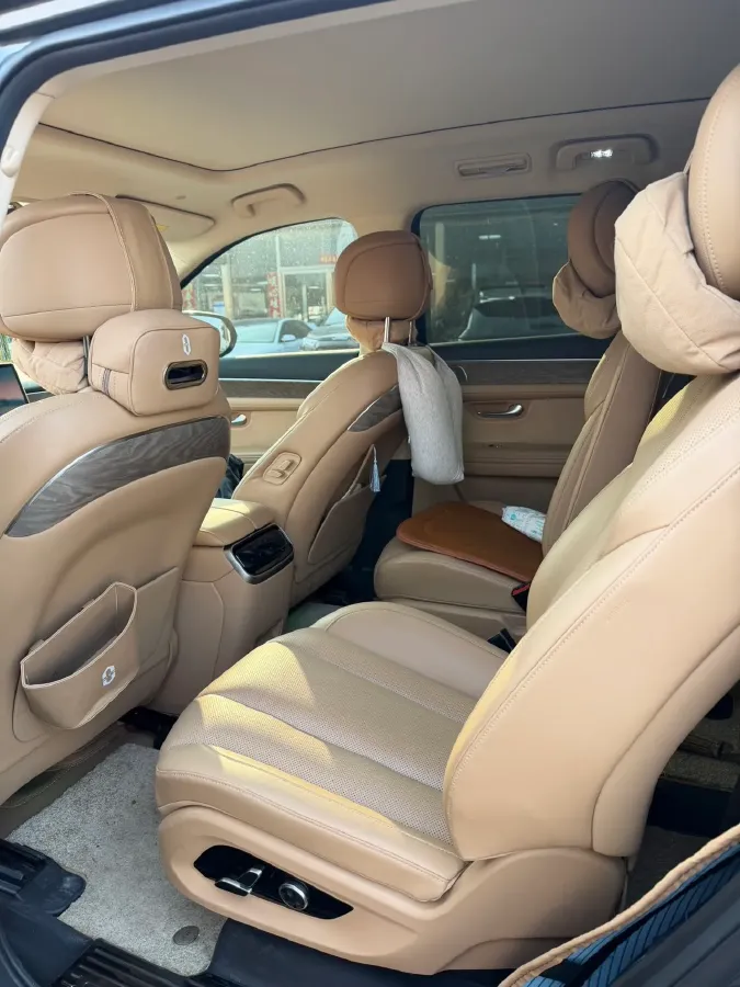 2022 Infiniti Q50L 2.0T 211HP L4 7AT,autocango,china used car exporter,china ev exporter,chinese used car exporter,chinese used ev exporter