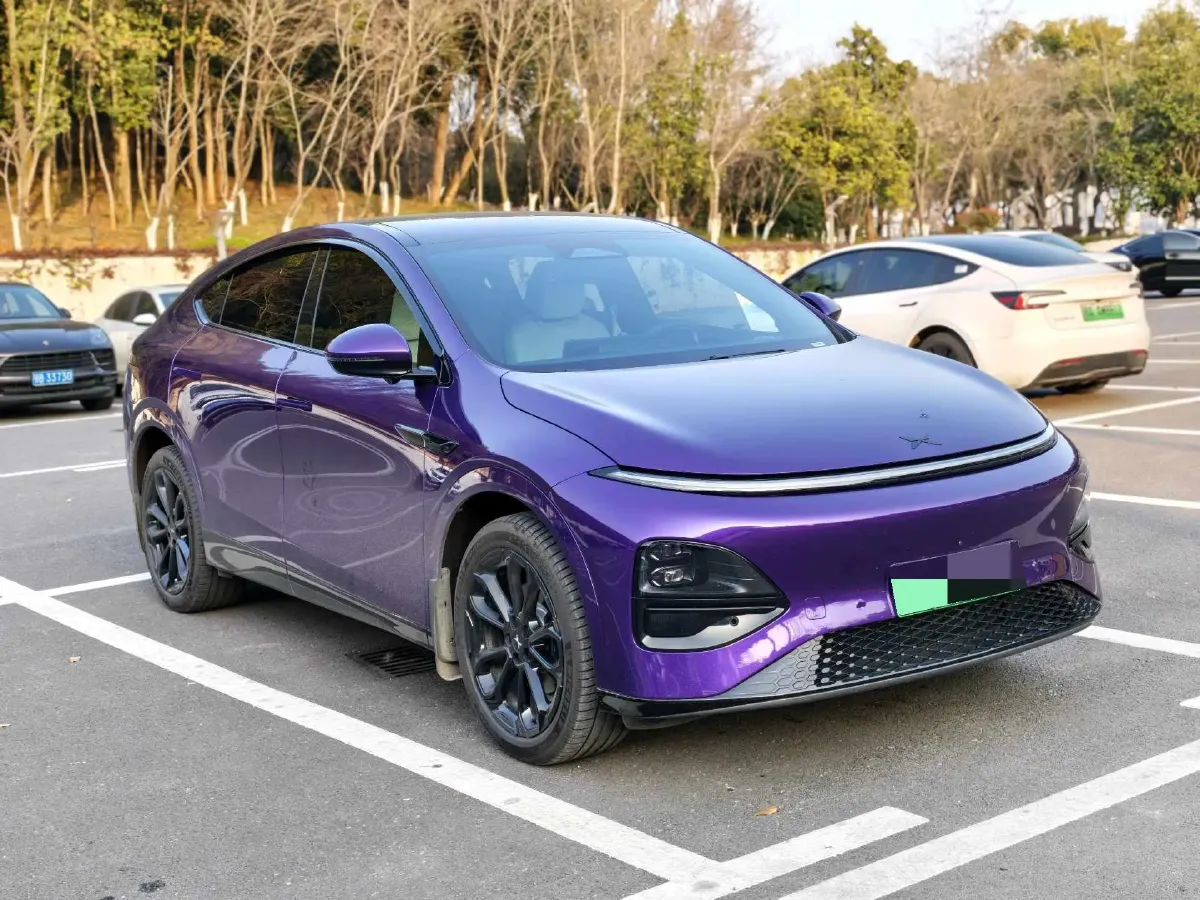 2025 Xpeng G6 BEV 68.5KWH,autocango,china used car exporter,china ev exporter,chinese used car exporter,chinese used ev exporter