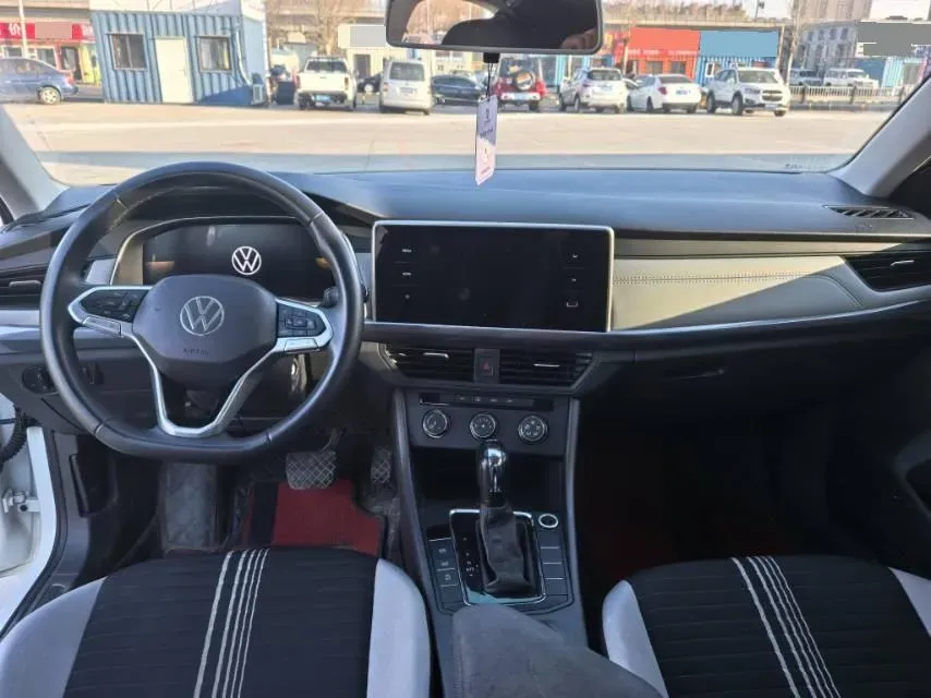 2023 Volkswagen Bora 1.2T 116HP L4 7DCT,autocango,china used car exporter,china ev exporter,chinese used car exporter,chinese used ev exporter