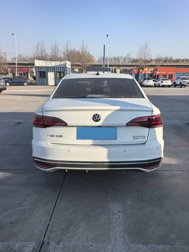 2023 Volkswagen Bora 1.2T 116HP L4 7DCT,autocango,china used car exporter,china ev exporter,chinese used car exporter,chinese used ev exporter