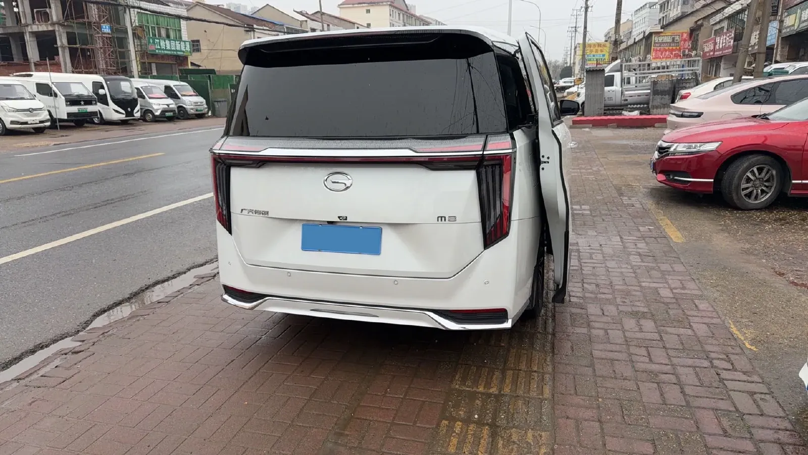 2024 GAC Trumpchi M8 2.0T 252HP L4 8AT,autocango,china used car exporter,china ev exporter,chinese used car exporter,chinese used ev exporter