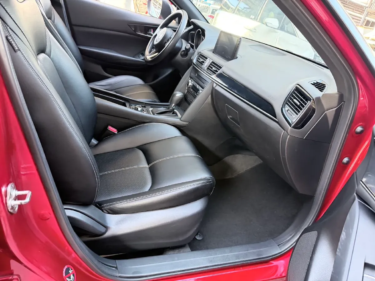 2020 Mazda CX-4 2.0L 158HP L4 6AT,autocango,china used car exporter,china ev exporter,chinese used car exporter,chinese used ev exporter