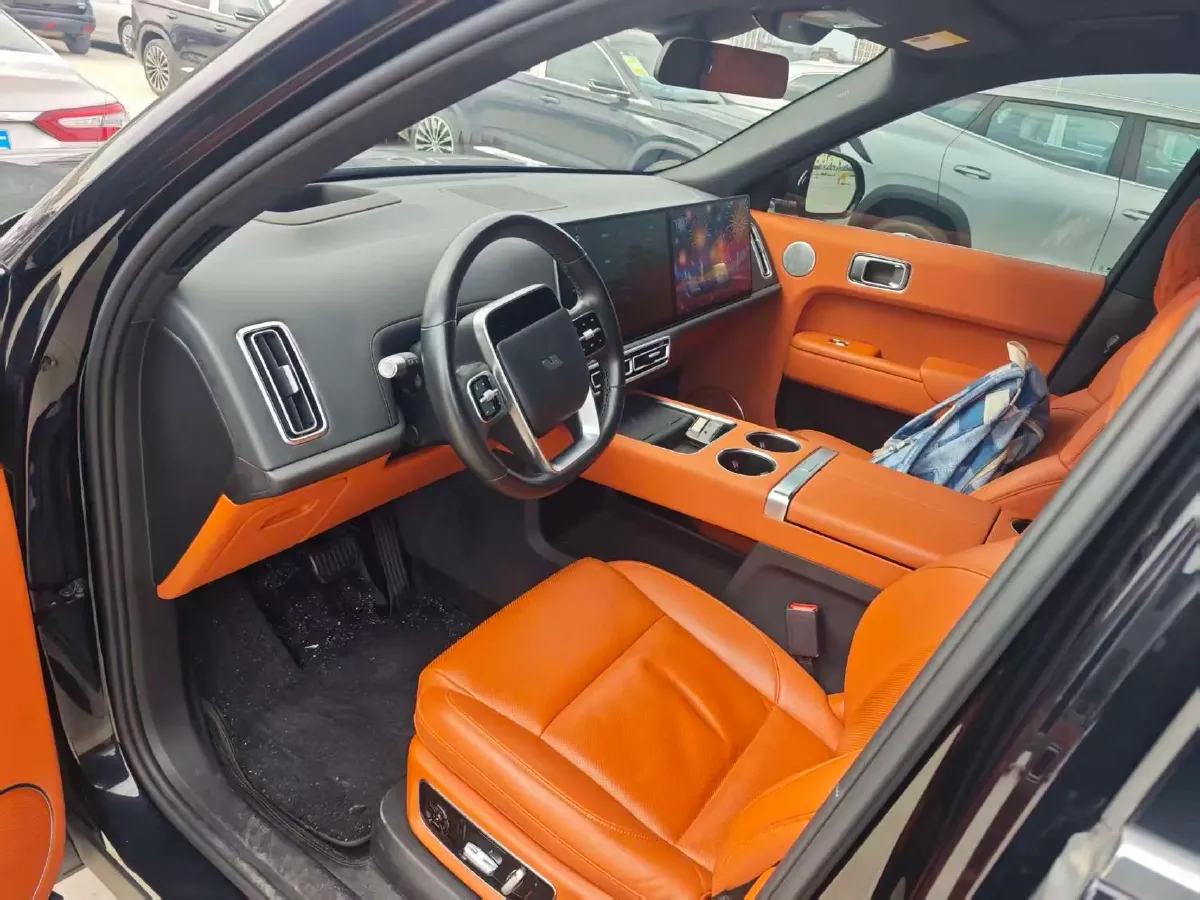 2023 Li L9 Range Extended 154HP REEV 42.6KWH,autocango,china used car exporter,china ev exporter,chinese used car exporter,chinese used ev exporter