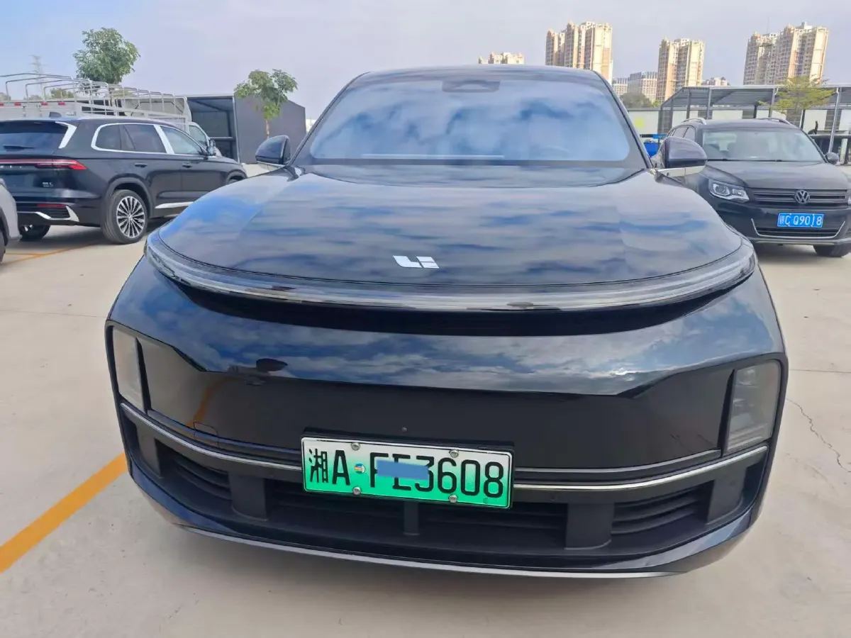 2023 Li L9 Range Extended 154HP REEV 42.6KWH,autocango,china used car exporter,china ev exporter,chinese used car exporter,chinese used ev exporter