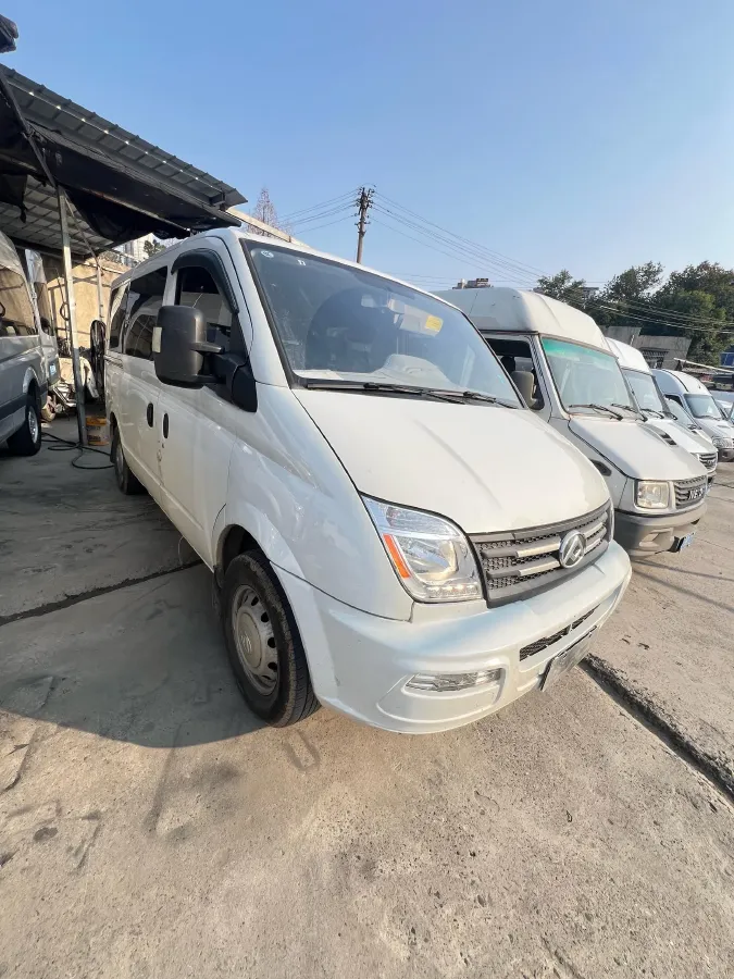 2021 MAXUS XinTu V80 2.0T 139HP L4 6MT,autocango,china used car exporter,china ev exporter,chinese used car exporter,chinese used ev exporter