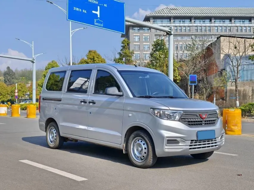 2022 JinBei Little Sea Lion X30 1.5L 102HP L4 5MT,autocango,china used car exporter,china ev exporter,chinese used car exporter,chinese used ev exporter