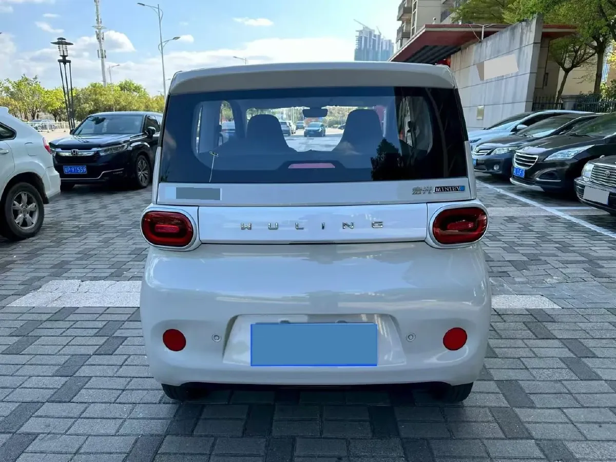 2024 WuLing HongGuang MINI EV BEV 17.3KWH,autocango,china used car exporter,china ev exporter,chinese used car exporter,chinese used ev exporter
