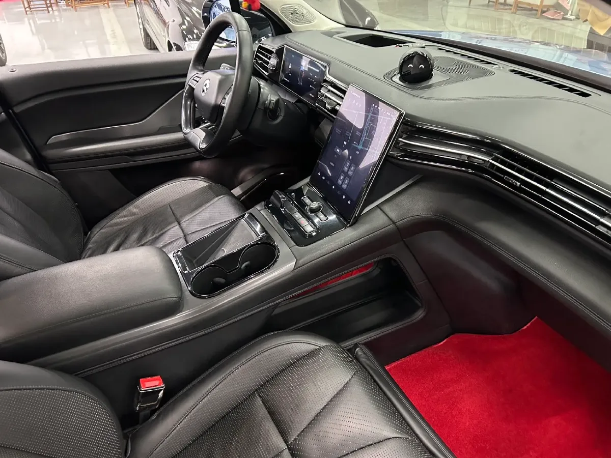 2018 NIO ES8 BEV 70KWH,autocango,china used car exporter,china ev exporter,chinese used car exporter,chinese used ev exporter