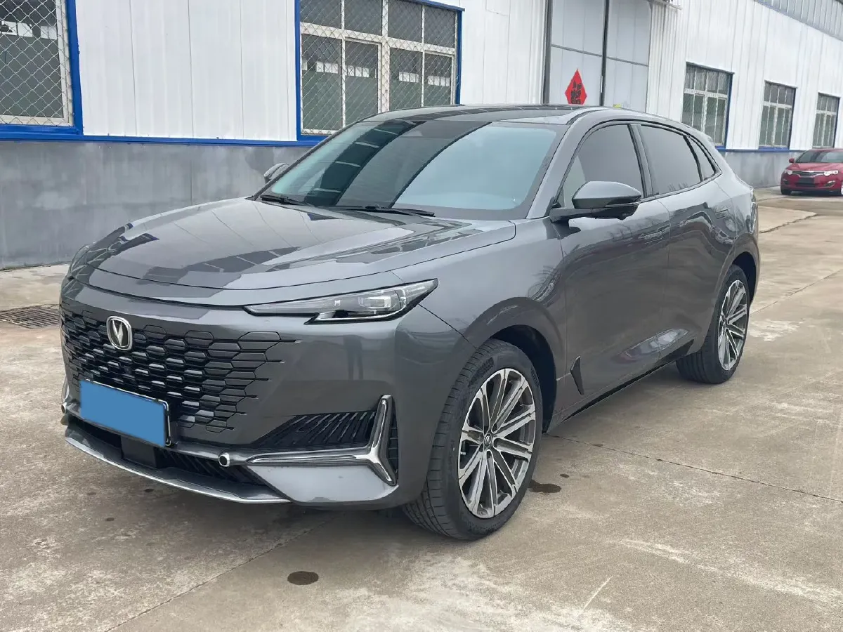 2021 ChangAn UNI-K 2.0T 233HP L4 8AT,autocango,china used car exporter,china ev exporter,chinese used car exporter,chinese used ev exporter