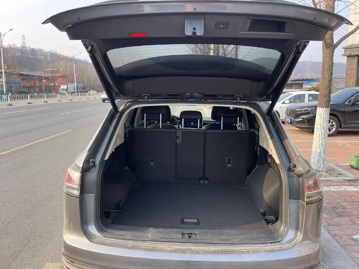 2023 Volkswagen Tayron 1.4T 150HP L4 7DCT,autocango,china used car exporter,china ev exporter,chinese used car exporter,chinese used ev exporter