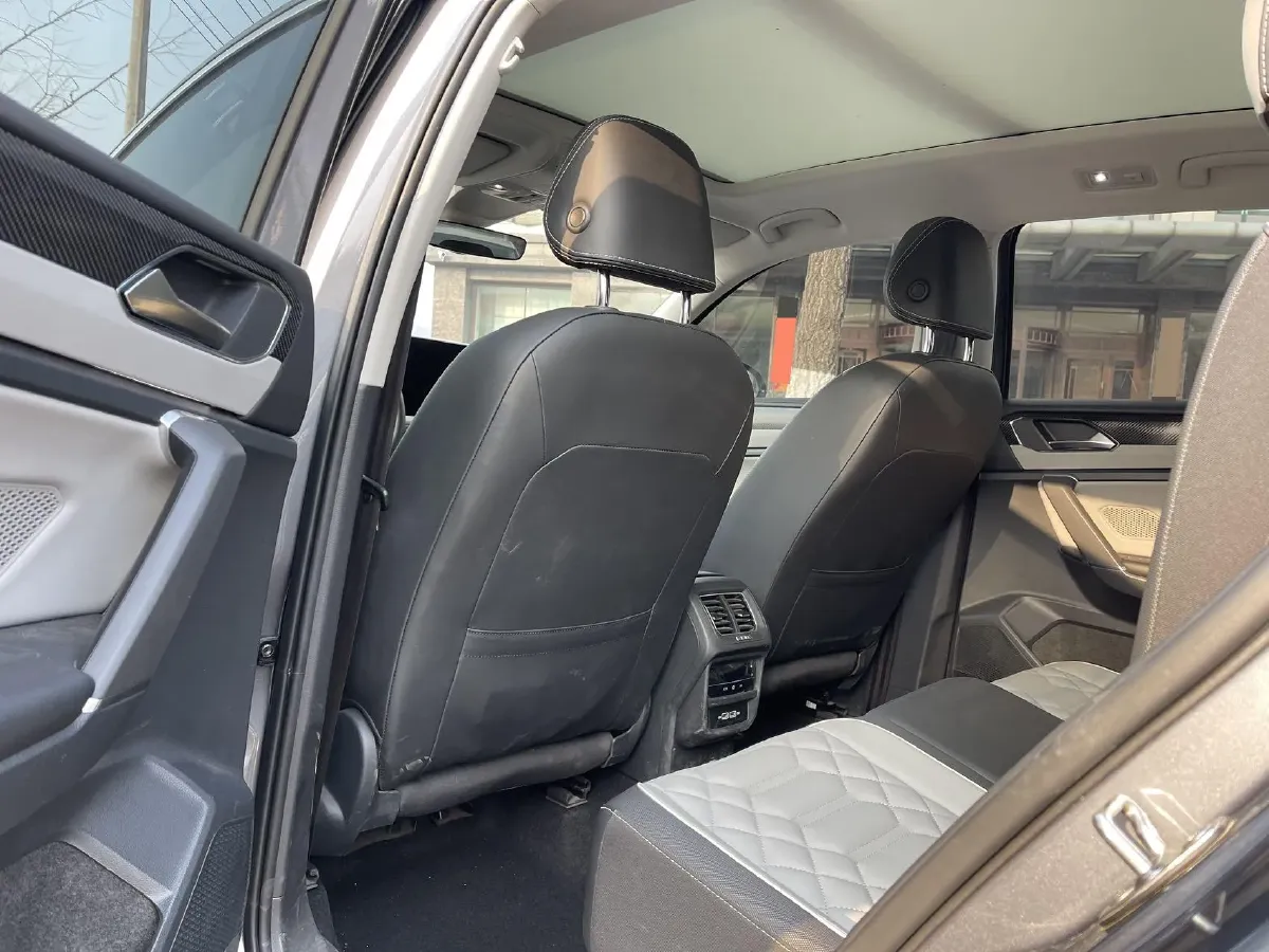 2023 Volkswagen Tayron 1.4T 150HP L4 7DCT,autocango,china used car exporter,china ev exporter,chinese used car exporter,chinese used ev exporter