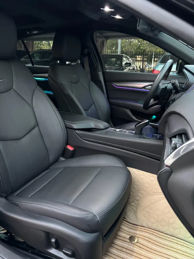 2022 Cadillac CT5 2.0T 237HP L4 10AT,autocango,china used car exporter,china ev exporter,chinese used car exporter,chinese used ev exporter