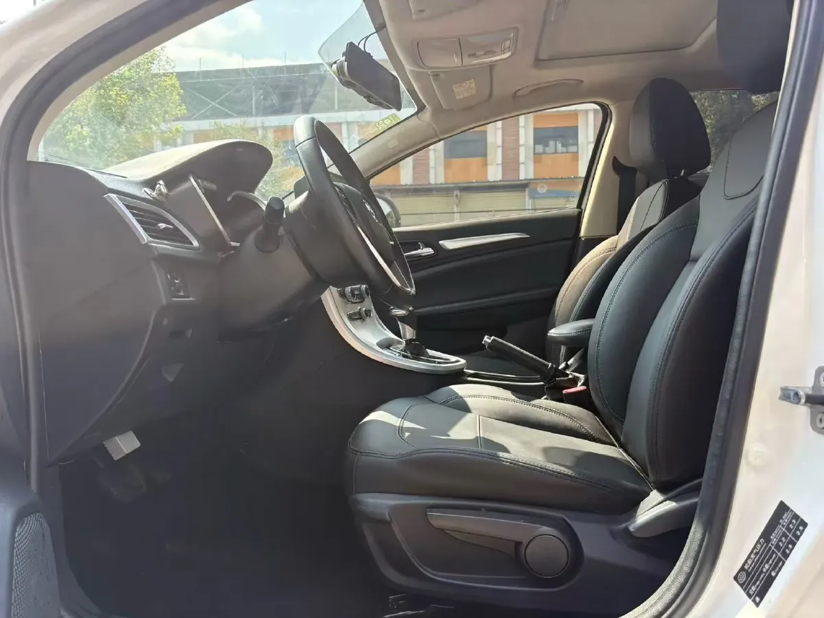 2017 Brilliance Auto H3 1.5L 112HP L4 5AT,autocango,china used car exporter,china ev exporter,chinese used car exporter,chinese used ev exporter