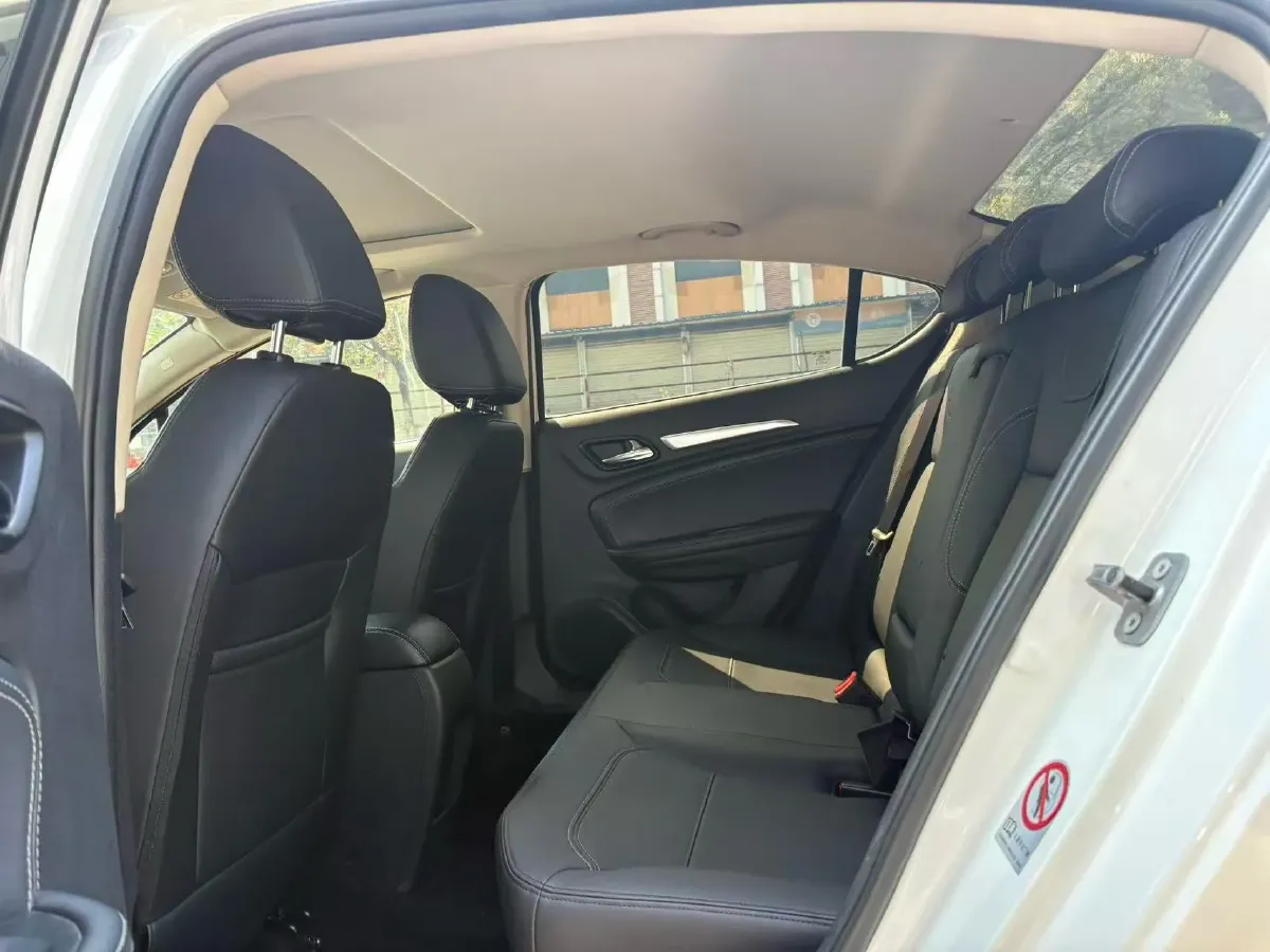 2017 Brilliance Auto H3 1.5L 112HP L4 5AT,autocango,china used car exporter,china ev exporter,chinese used car exporter,chinese used ev exporter