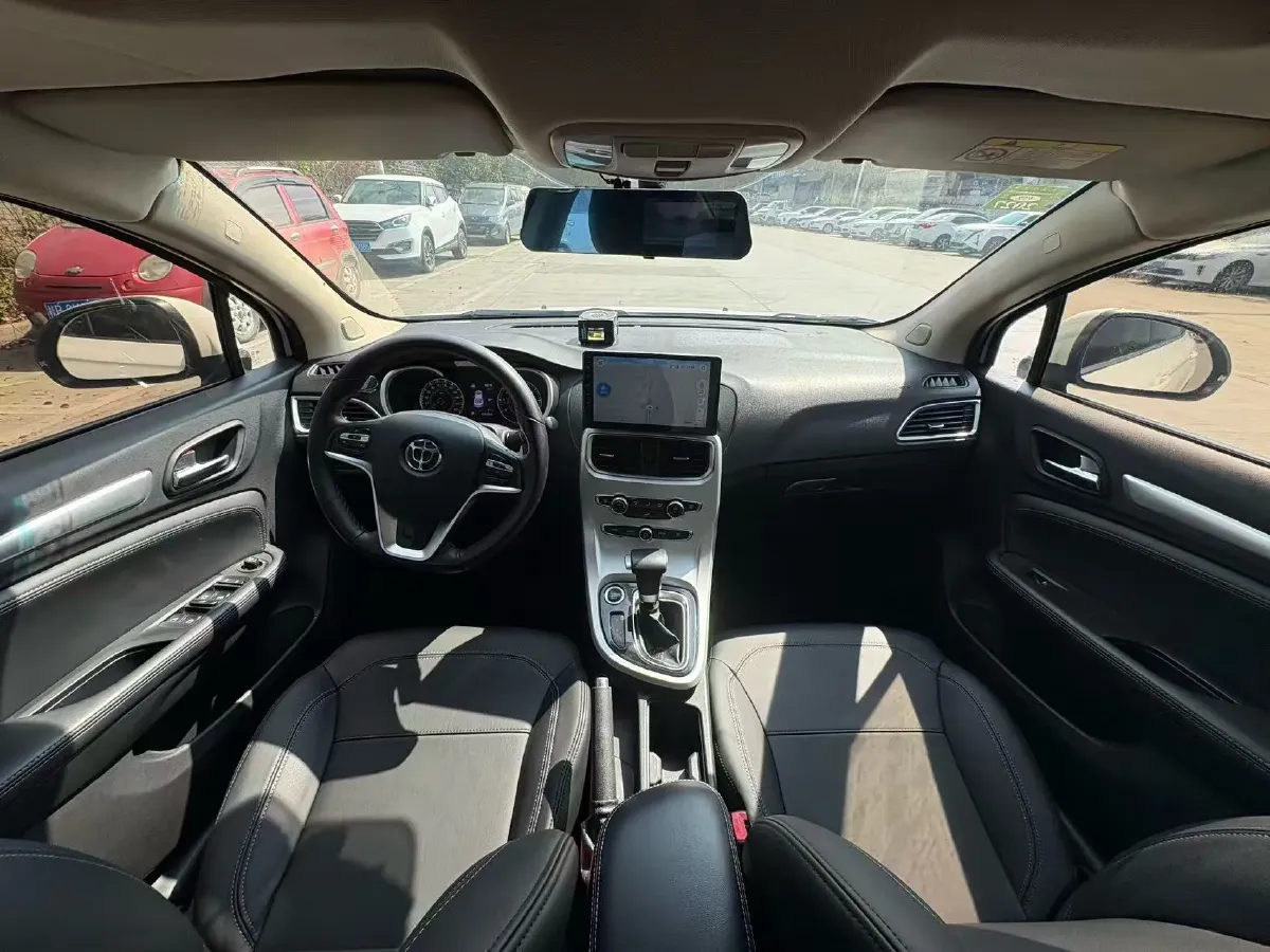 2017 Brilliance Auto H3 1.5L 112HP L4 5AT,autocango,china used car exporter,china ev exporter,chinese used car exporter,chinese used ev exporter