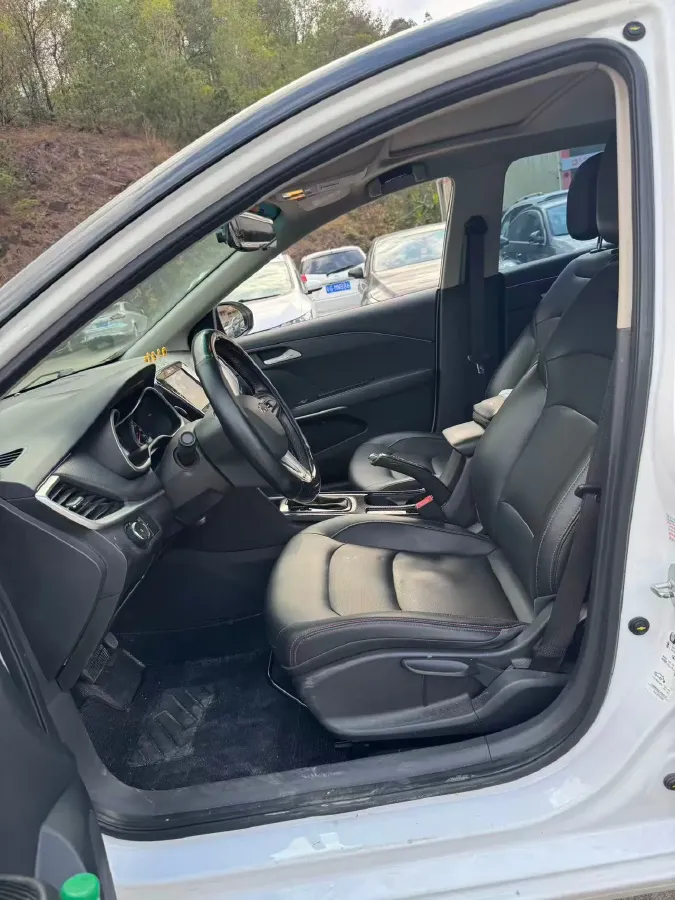 2019 Chevrolet Monza 1.0T 125HP L3 6DCT,autocango,china used car exporter,china ev exporter,chinese used car exporter,chinese used ev exporter