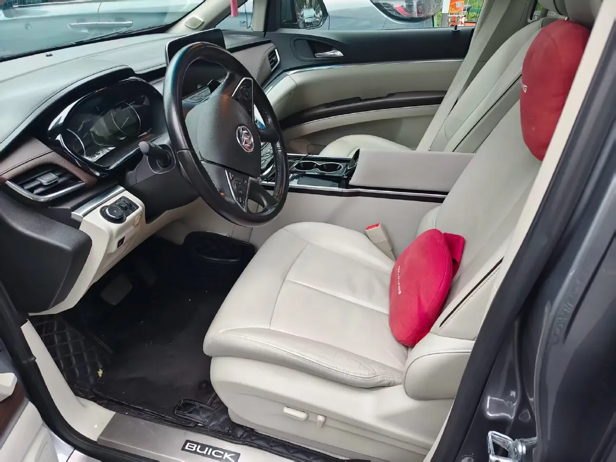 2021 Buick GL8 2.0T 237HP L4 9AT,autocango,china used car exporter,china ev exporter,chinese used car exporter,chinese used ev exporter