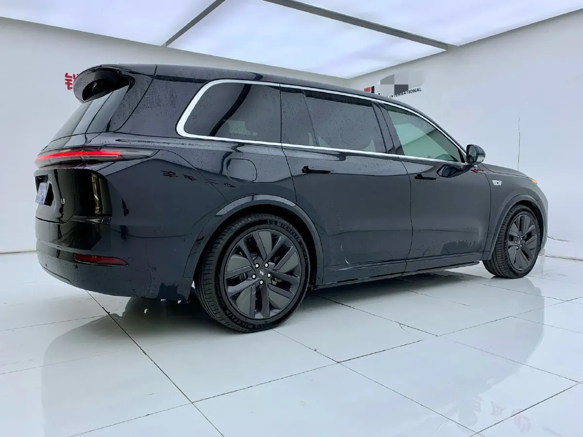 2023 Li L9 Range Extended 154HP REEV 42.6KWH,autocango,china used car exporter,china ev exporter,chinese used car exporter,chinese used ev exporter