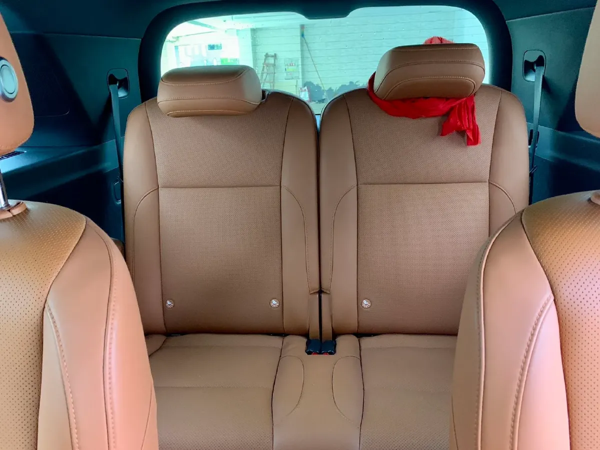 2023 Li L9 Range Extended 154HP REEV 42.6KWH,autocango,china used car exporter,china ev exporter,chinese used car exporter,chinese used ev exporter