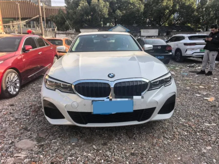 2021 BMW 3 Series 2.0T 184HP L4 8AT,autocango,china used car exporter,china ev exporter,chinese used car exporter,chinese used ev exporter