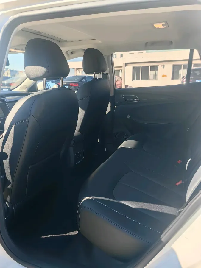 2019 Roewe Ei5 BEV 52.5KWH,autocango,china used car exporter,china ev exporter,chinese used car exporter,chinese used ev exporter