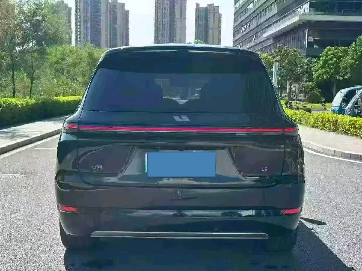 2025 Li L9 Range Extended 154HP REEV,autocango,china used car exporter,china ev exporter,chinese used car exporter,chinese used ev exporter