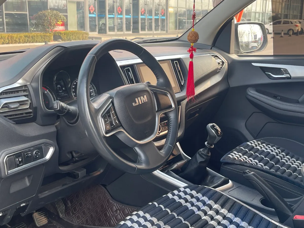 2019 Isuzu Jim 2.5T 129HP L4 6MT,autocango,china used car exporter,china ev exporter,chinese used car exporter,chinese used ev exporter