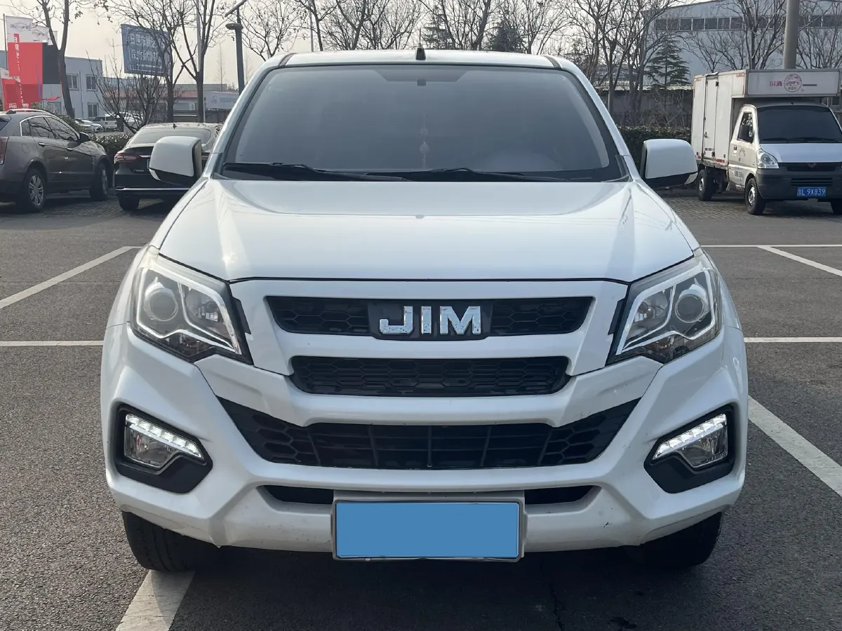 2019 Isuzu Jim 2.5T 129HP L4 6MT,autocango,china used car exporter,china ev exporter,chinese used car exporter,chinese used ev exporter