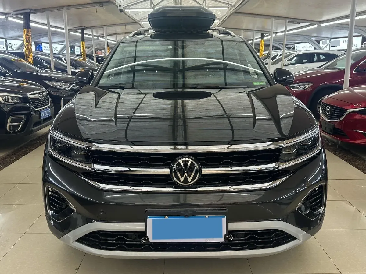 2022 Volkswagen Talagon 2.5T 299HP V6 7DCT,autocango,china used car exporter,china ev exporter,chinese used car exporter,chinese used ev exporter