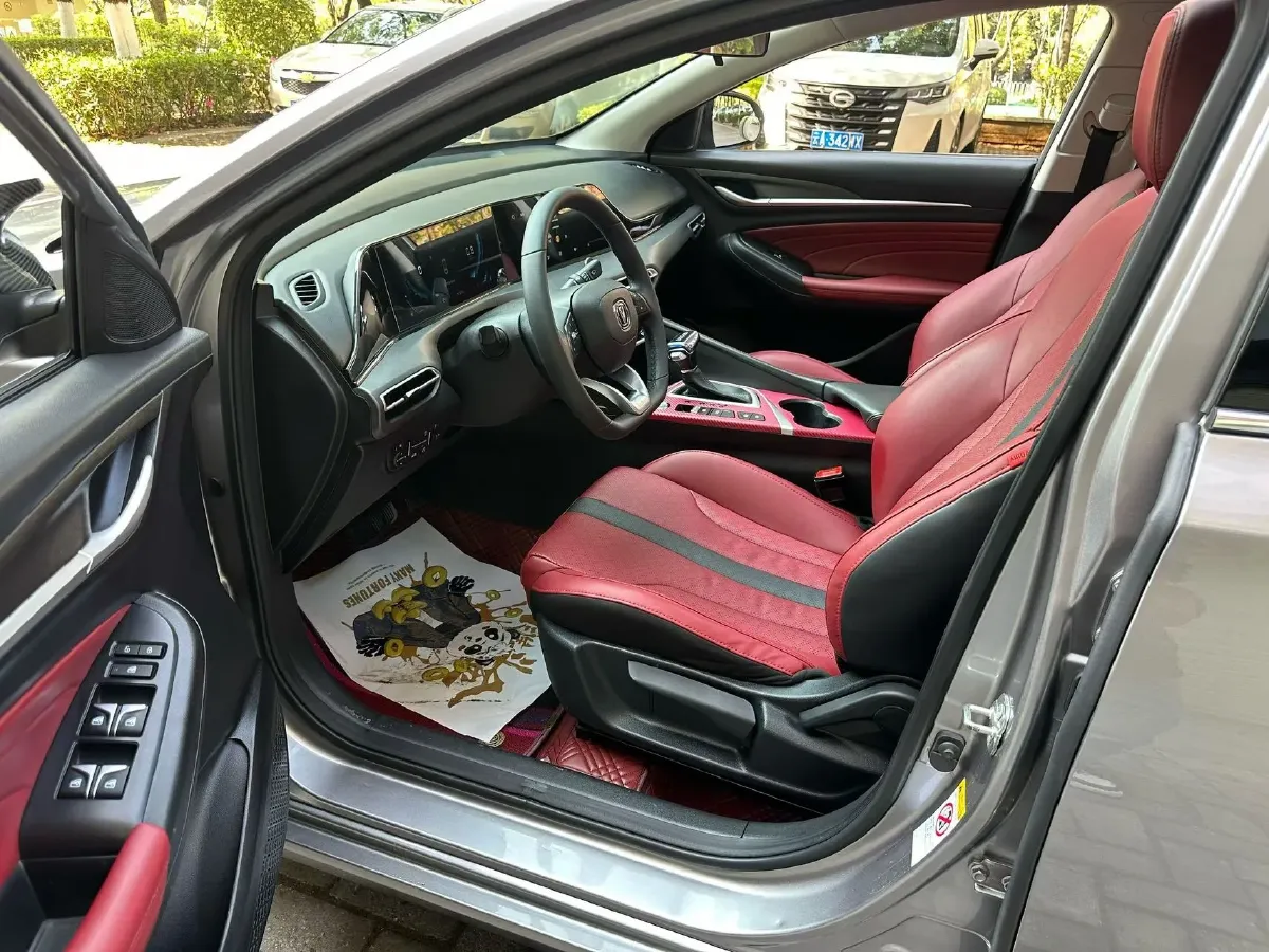 2021 ChangAn Eado 1.4T 160HP L4 7DCT,autocango,china used car exporter,china ev exporter,chinese used car exporter,chinese used ev exporter