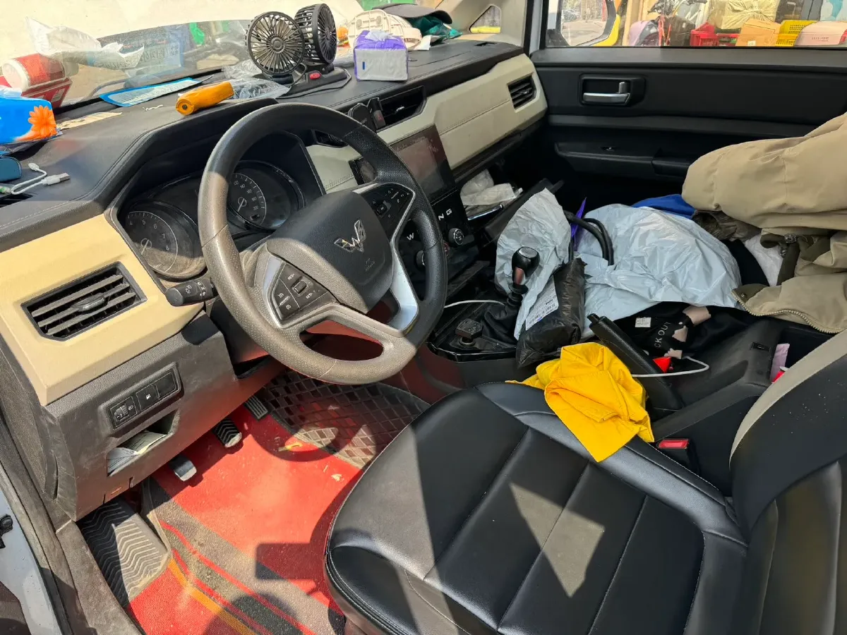 2019 WuLing HongGuang Plus 1.5T 147HP L4 6MT,autocango,china used car exporter,china ev exporter,chinese used car exporter,chinese used ev exporter