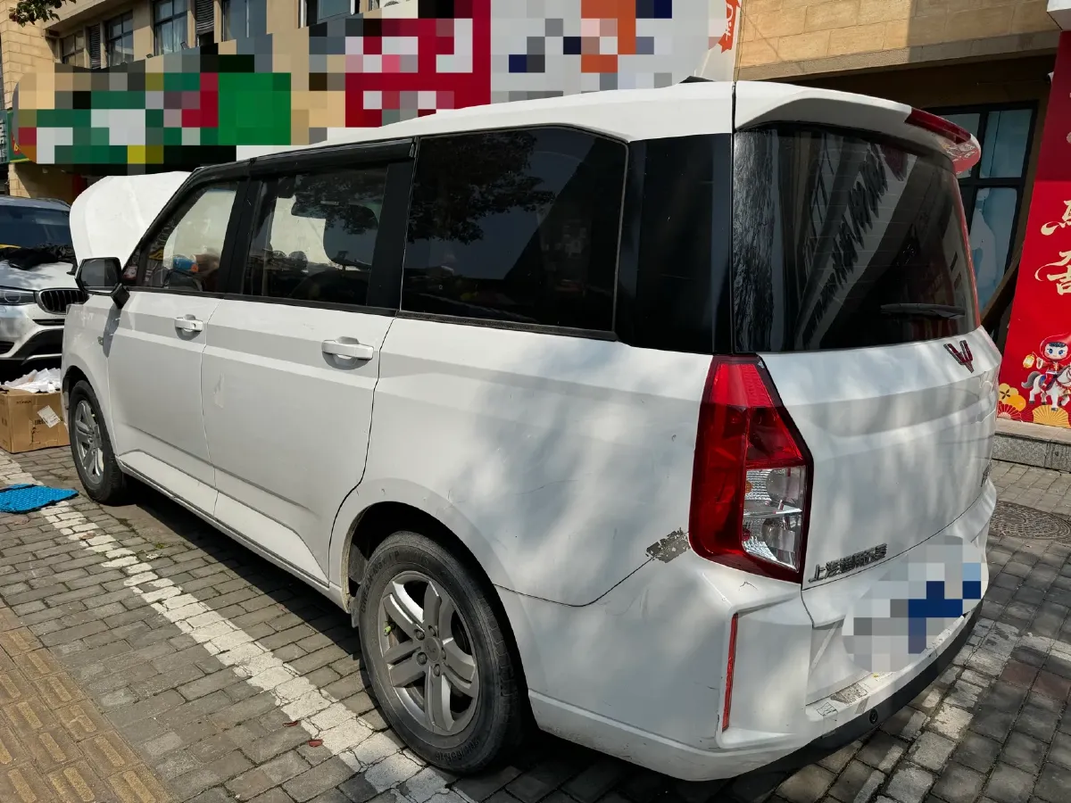 2019 WuLing HongGuang Plus 1.5T 147HP L4 6MT,autocango,china used car exporter,china ev exporter,chinese used car exporter,chinese used ev exporter