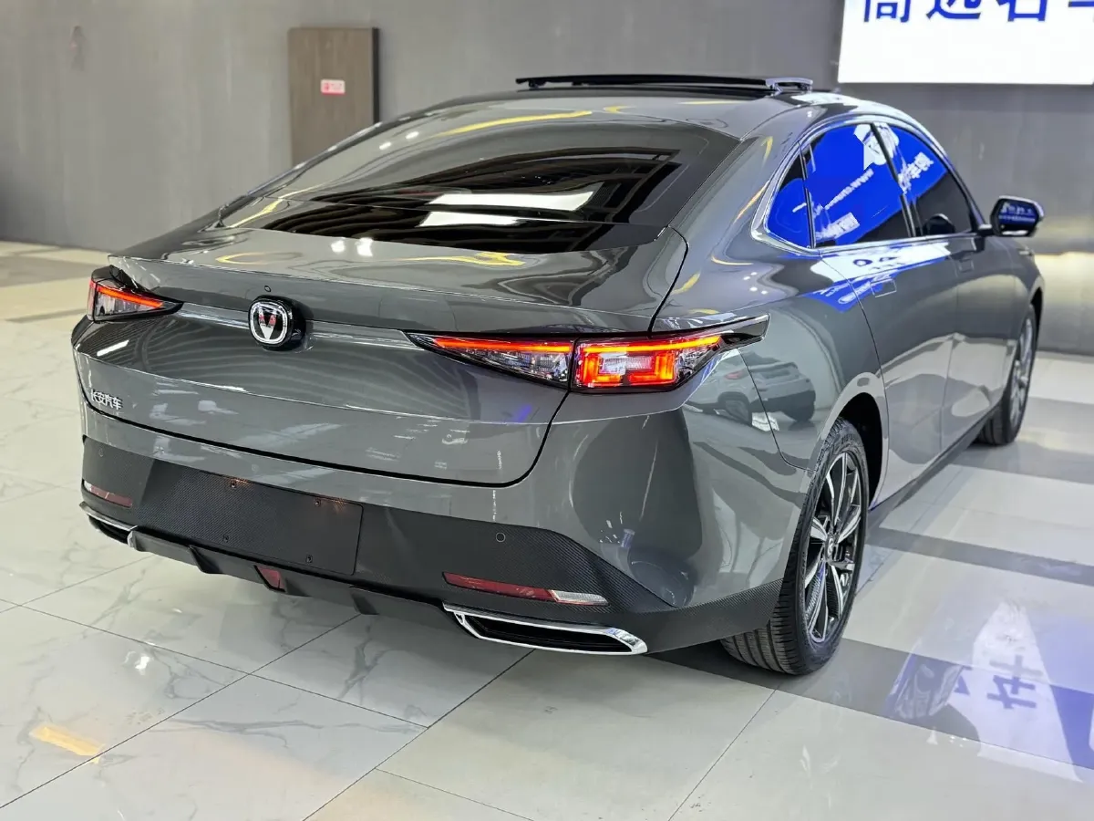 2024 ChangAn Eado 1.5T 170HP L4 7DCT,autocango,china used car exporter,china ev exporter,chinese used car exporter,chinese used ev exporter