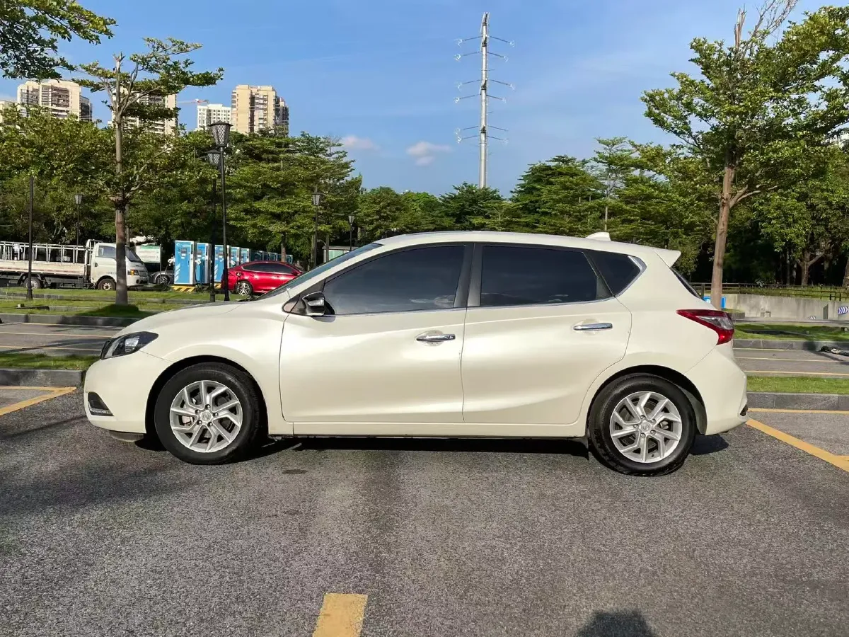 2021 Nissan Tiida 1.6L 122HP L4 CVT,autocango,china used car exporter,china ev exporter,chinese used car exporter,chinese used ev exporter