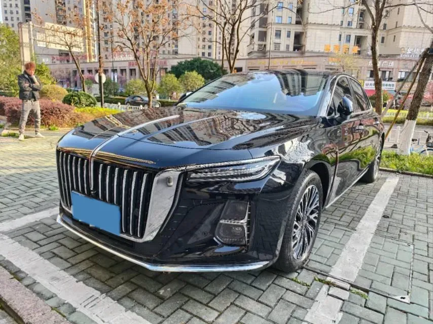 2024 HongQi H5 2.0T 224HP L4 8AT,autocango,china used car exporter,china ev exporter,chinese used car exporter,chinese used ev exporter