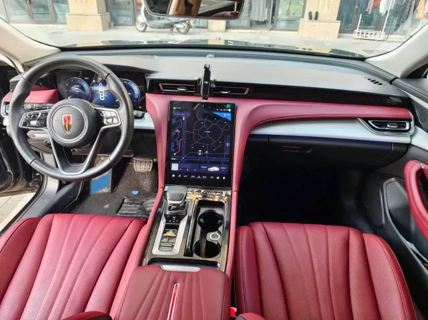 2024 HongQi H5 2.0T 224HP L4 8AT,autocango,china used car exporter,china ev exporter,chinese used car exporter,chinese used ev exporter