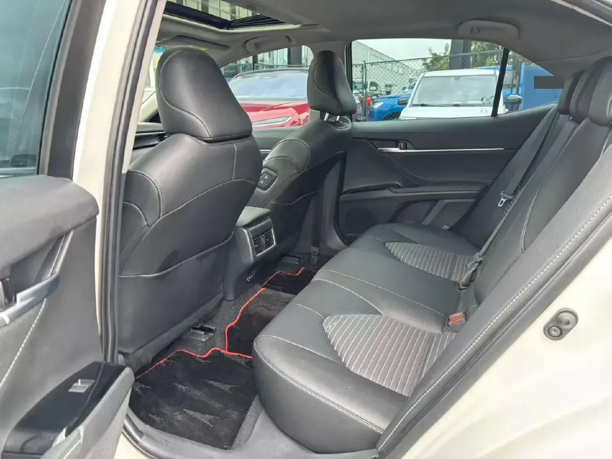 2022 Toyota Camry 2.0L 178HP L4 CVT,autocango,china used car exporter,china ev exporter,chinese used car exporter,chinese used ev exporter