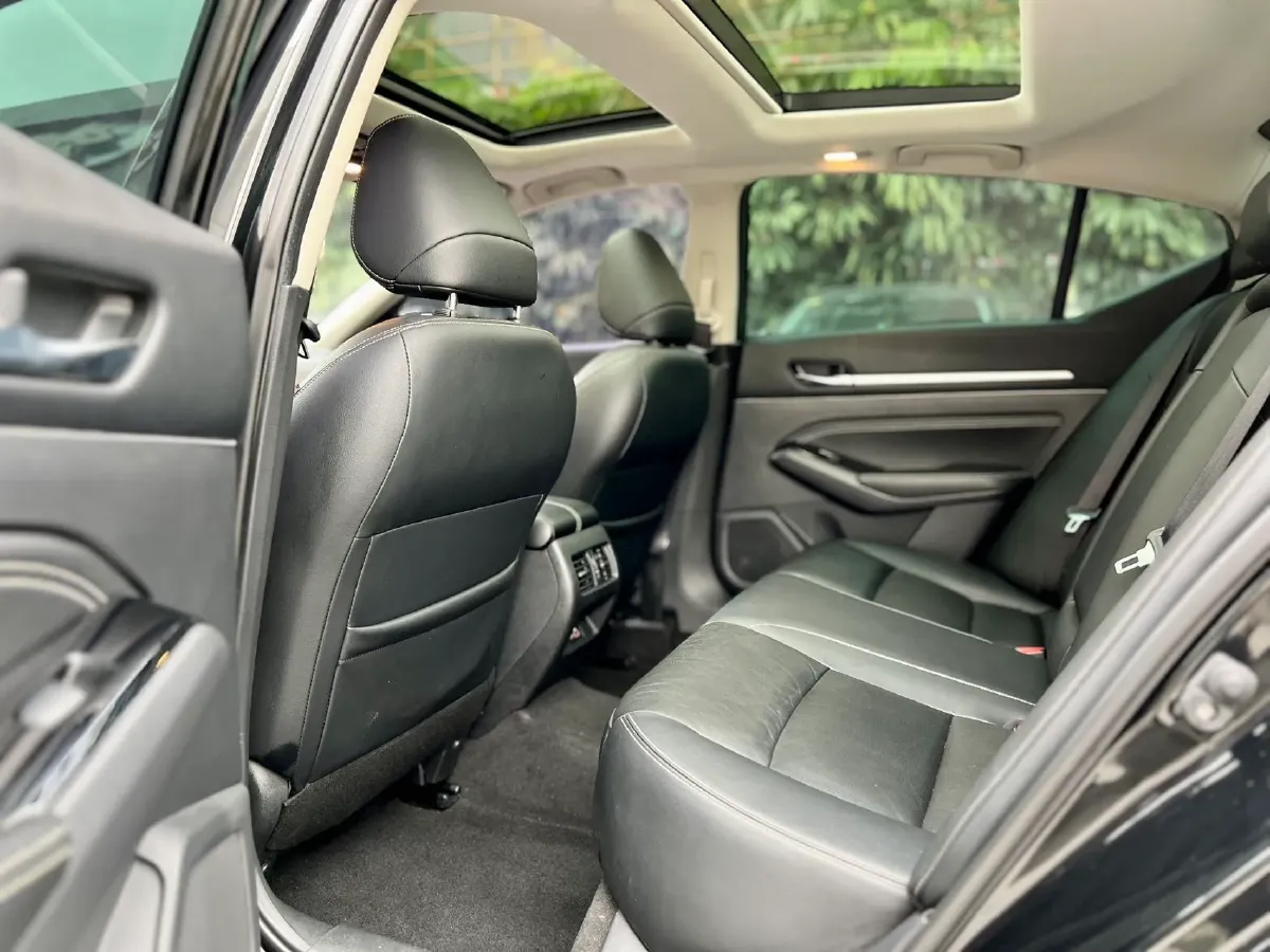 2021 Nissan Teana 2.0L 156HP L4 CVT,autocango,china used car exporter,china ev exporter,chinese used car exporter,chinese used ev exporter