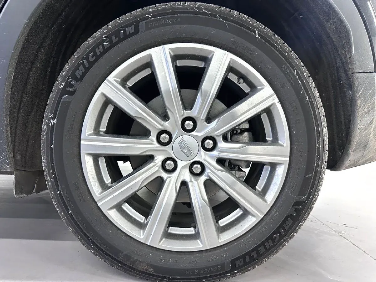 2021 Cadillac XT4 2.0T 237HP L4 9AT,autocango,china used car exporter,china ev exporter,chinese used car exporter,chinese used ev exporter