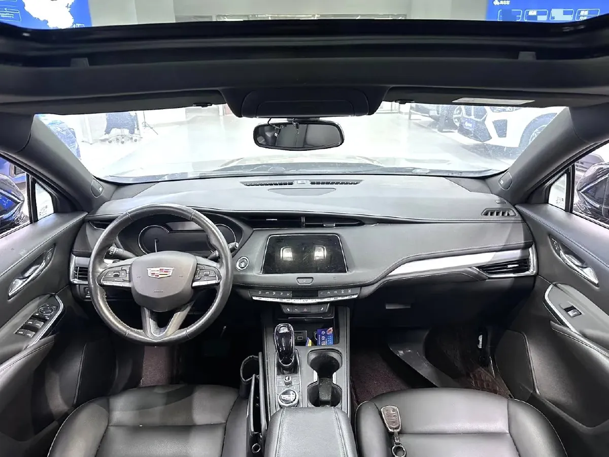 2021 Cadillac XT4 2.0T 237HP L4 9AT,autocango,china used car exporter,china ev exporter,chinese used car exporter,chinese used ev exporter